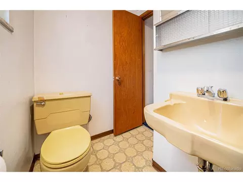 4886 Benton St, Denver, CO 80212 photo 20