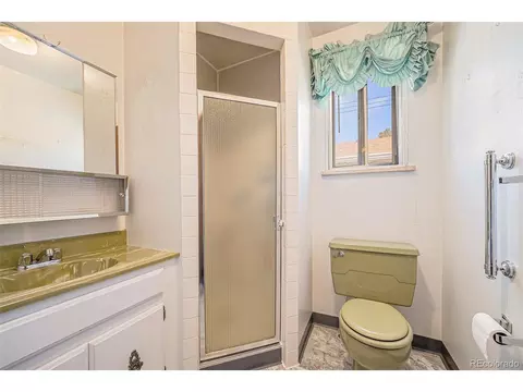 4886 Benton St, Denver, CO 80212 photo 17