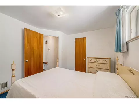 4886 Benton St, Denver, CO 80212 photo 8