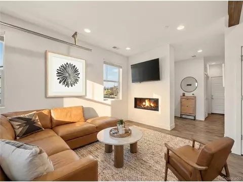 Living - 19518 E Sunset Cir, Centennial, CO 80015 photo 2 of 5