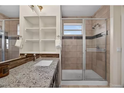 Bath - 19518 E Sunset Cir, Centennial, CO 80015 photo 3 of 6