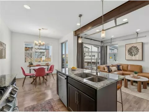 Kitchen - 19518 E Sunset Cir, Centennial, CO 80015 photo 5 of 5