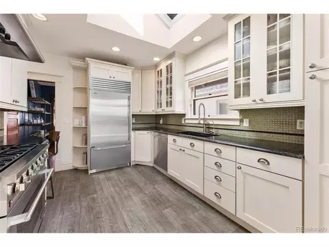 2367 N Cherry St, Denver, CO 80207 photo 14