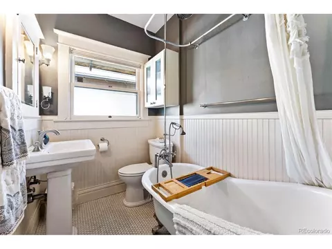 2367 N Cherry St, Denver, CO 80207 photo 21