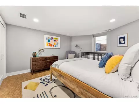 2367 N Cherry St, Denver, CO 80207 photo 23