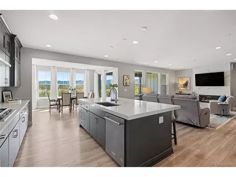 9204 Star Fall Cir, Littleton, CO 80125