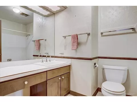 10904 E Iliff Pl, Aurora, CO 80014 photo 14