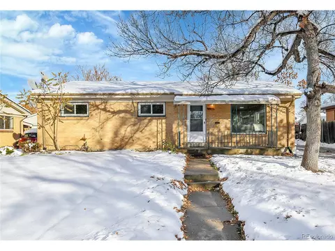 1340 Scranton St, Aurora, CO 80011