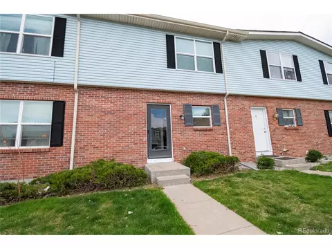 16425 E 17th Pl #B, Aurora, CO 80011 photo 2