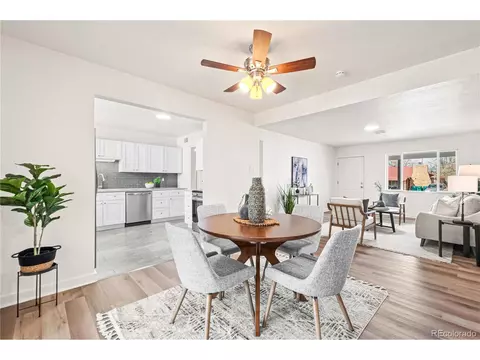 932 Quentin St, Aurora, CO 80011
