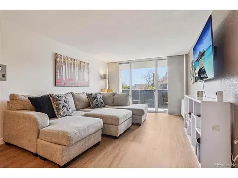 909 N Logan St #4J, Denver, CO 80203