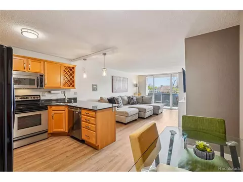 909 N Logan St #4J, Denver, CO 80203