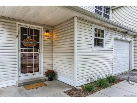 12645 E Pacific Cir #A, Aurora, CO 80014 photo 2