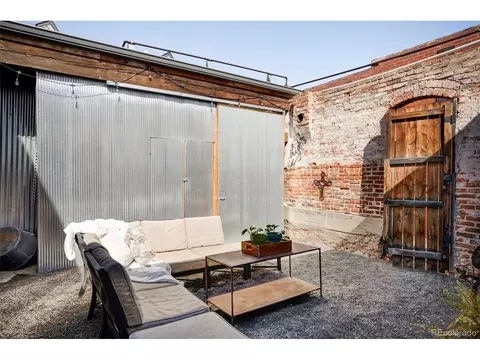 Exterior - 3733 N Franklin St, Denver, CO 80205 photo 2 of 4