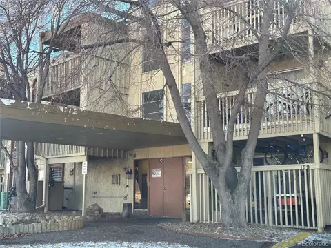 1302 S Parker Rd #318, Denver, CO 80231