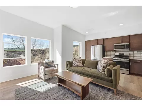Living - Undisclosed, Silverthorne, CO 80498 photo 4 of 7