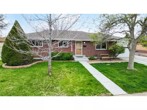 6648 S Logan St, Centennial, CO 80121