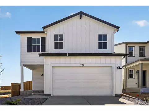 700 96th Avenue Pl, Greeley, CO 80634