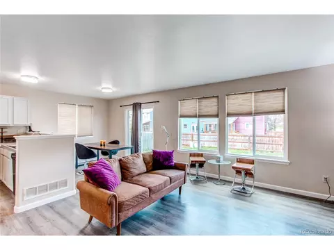 4587 Cornish Way, Denver, CO 80239 photo 7