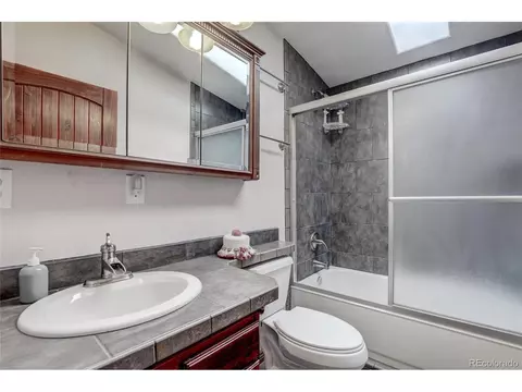 Undisclosed, Denver, CO 80221 photo 24