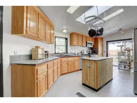 Undisclosed, Denver, CO 80221 photo 12