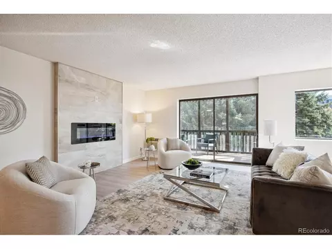 14390 E Marina Dr #311, Aurora, CO 80014