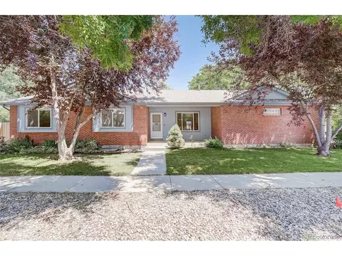 1180 Navajo Pl, Berthoud, CO 80513