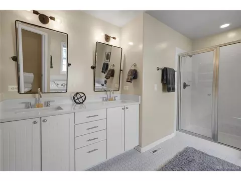 8745 E 23rd Ave, Denver, CO 80238 photo 22