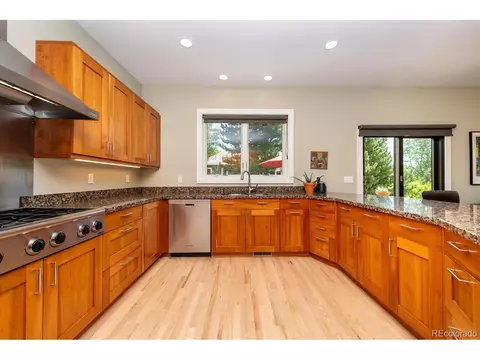 3828 Cloverleaf Dr, Boulder, CO 80304 photo 11