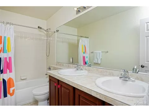 8245 E 28th Ave, Denver, CO 80238 photo 30