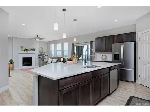 15545 E 47th Dr, Denver, CO 80239 photo 3