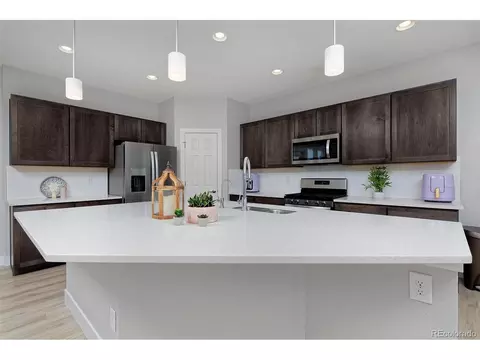 15545 E 47th Dr, Denver, CO 80239 photo 5