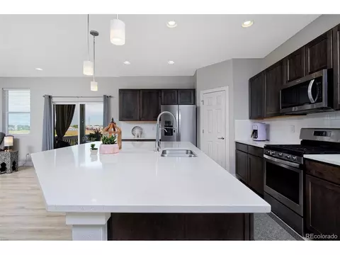 15545 E 47th Dr, Denver, CO 80239 photo 6