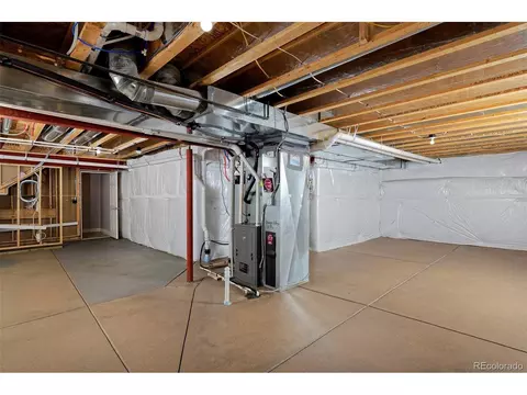 15545 E 47th Dr, Denver, CO 80239 photo 32