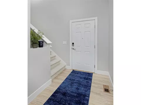 15545 E 47th Dr, Denver, CO 80239 photo 2