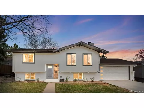 6969 S Syracuse Ct, Centennial, CO 80112