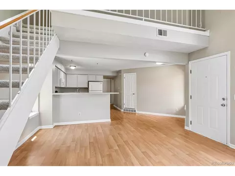 Living - 13843 E Lehigh Ave #B, Aurora, CO 80014 photo 4 of 5