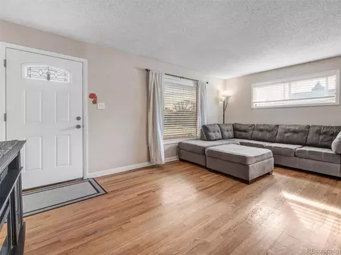 7231 Larsh Dr, Denver, CO 80221 photo 5