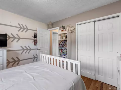 7231 Larsh Dr, Denver, CO 80221 photo 12