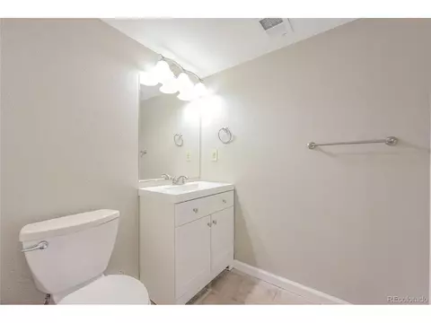 Undisclosed, Aurora, CO 80013 photo 11