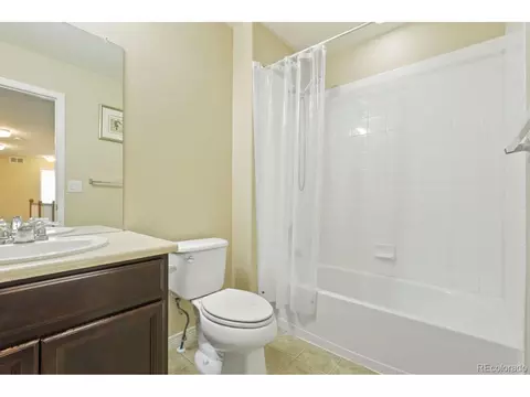 Bath - 25771 E Archer Ave, Aurora, CO 80018 photo 5 of 5
