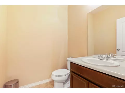 Bath - 25771 E Archer Ave, Aurora, CO 80018 photo 1 of 5