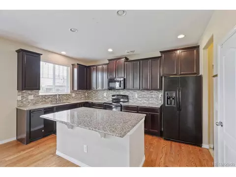Kitchen - 25771 E Archer Ave, Aurora, CO 80018 photo 1 of 3