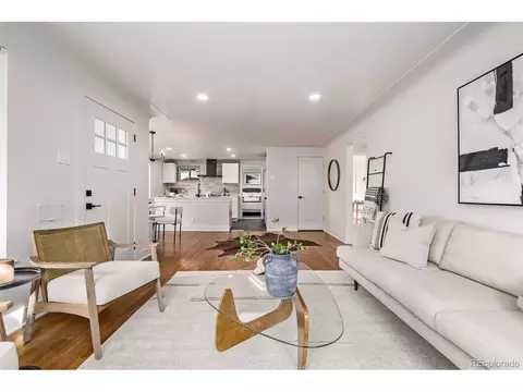 5550 E Thrill Pl, Denver, CO 80207 photo 5