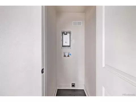 5550 E Thrill Pl, Denver, CO 80207 photo 29