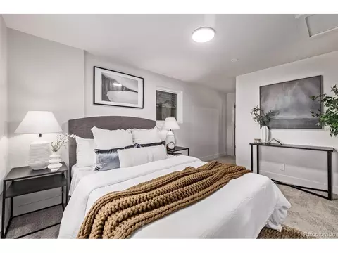 5550 E Thrill Pl, Denver, CO 80207 photo 17