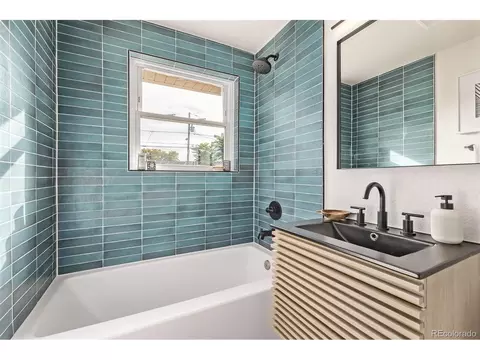 5550 E Thrill Pl, Denver, CO 80207 photo 25