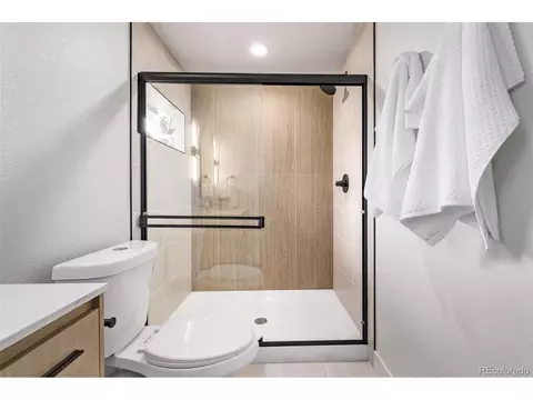 5550 E Thrill Pl, Denver, CO 80207 photo 20