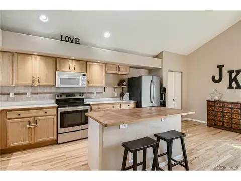 4372 E 94th Dr, Thornton, CO 80229 photo 5