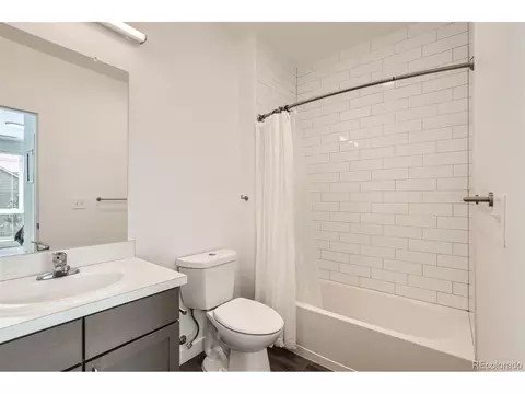 8475 E 36th Ave #211, Denver, CO 80238 photo 7